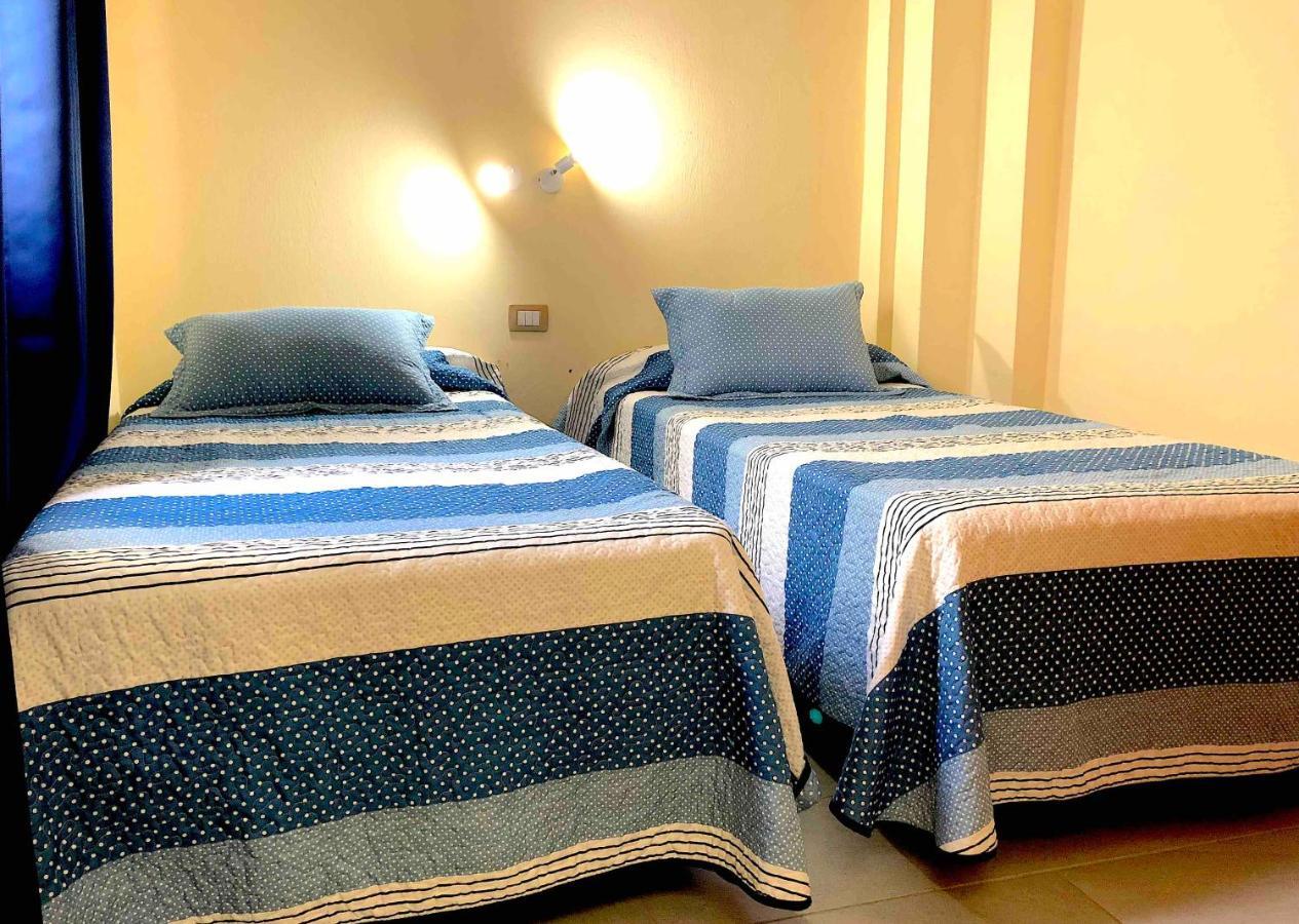 Apartamentos La Puntilla Mogan Puerto De Mogan Eksteriør bilde